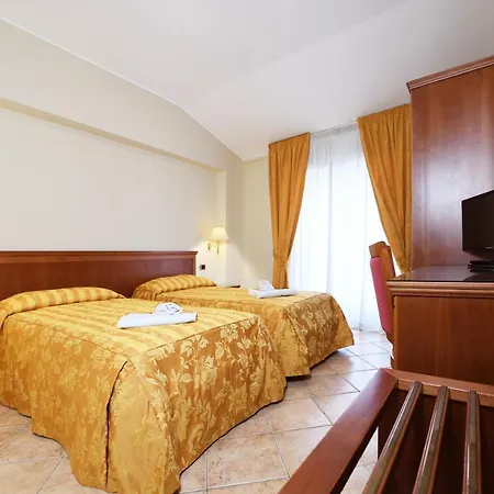 Hotel Ristorante Rossemi 3*