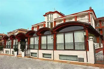 Hotel Ristorante Rossemi 3*